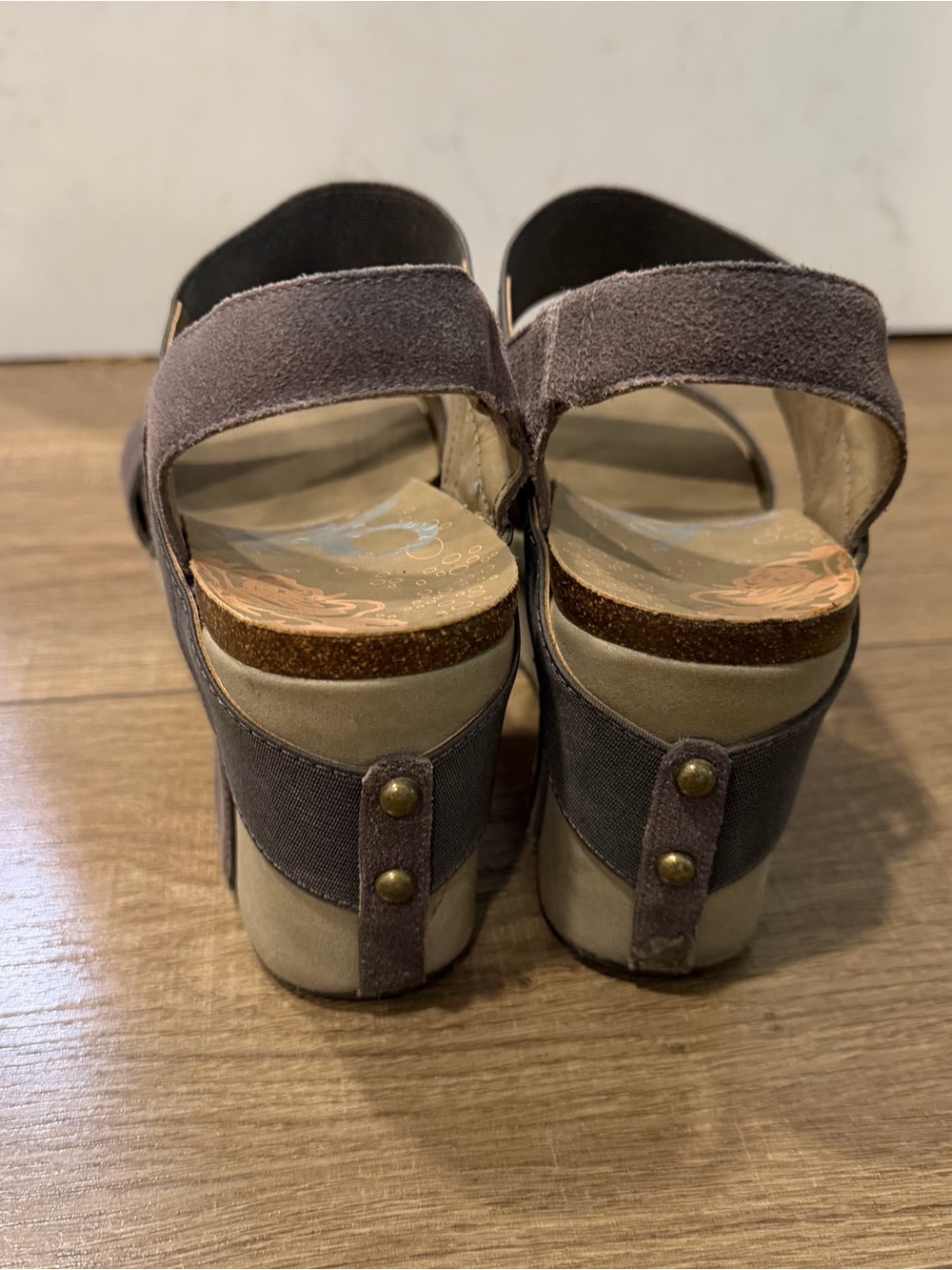 OTBT Taupe Suede Platform Wedges with Elastic Strap, 9 - Picture 4 of 9